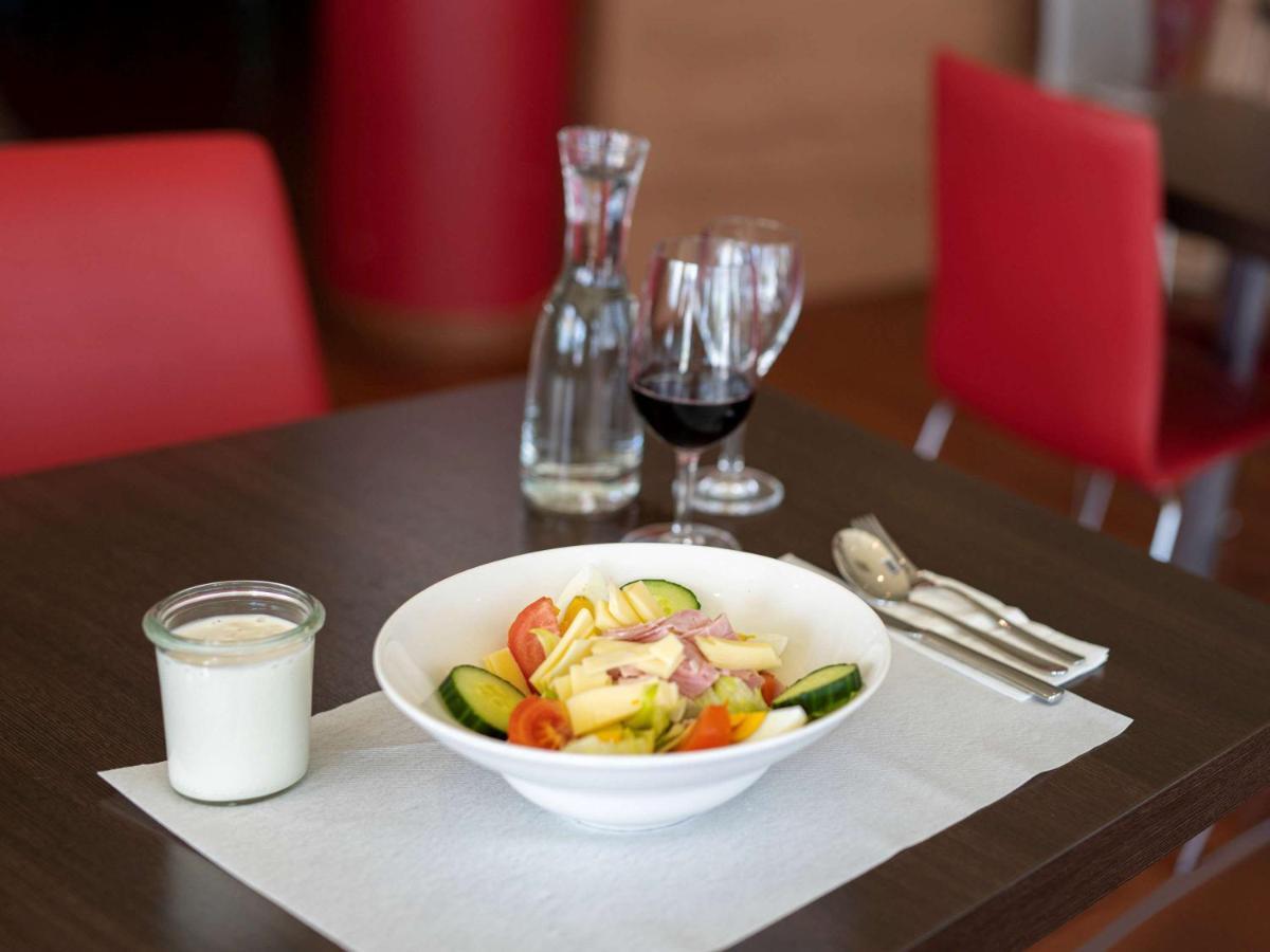 Ibis Fribourg Hotel Ngoại thất bức ảnh
